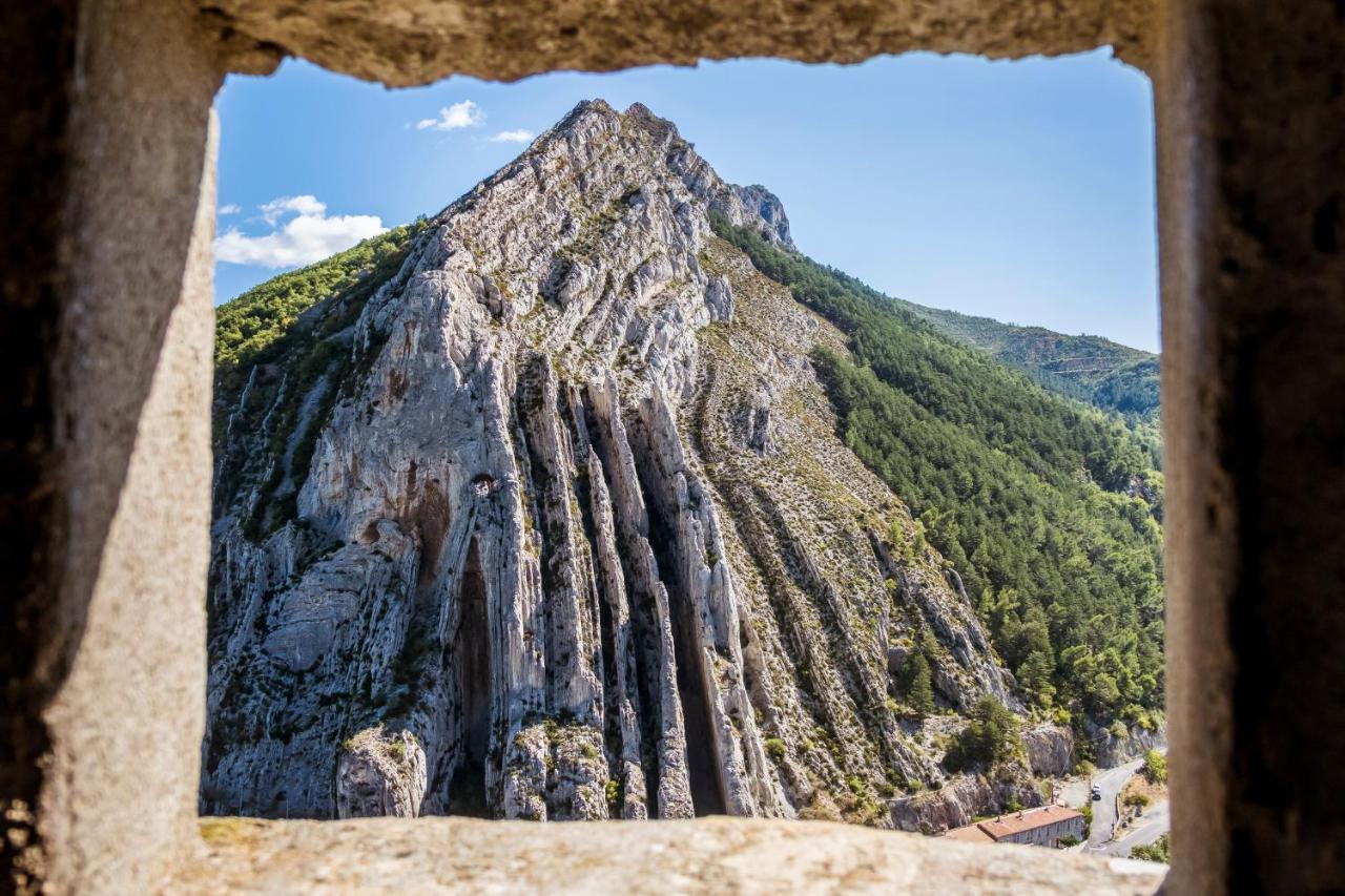 Le Petit Caboulot En Pleine Nature Vaumeilh エクステリア 写真